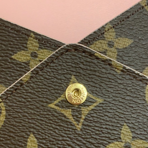 Louis Vuitton Monogram Large Kirigami Pochette - Picture 5 of 15